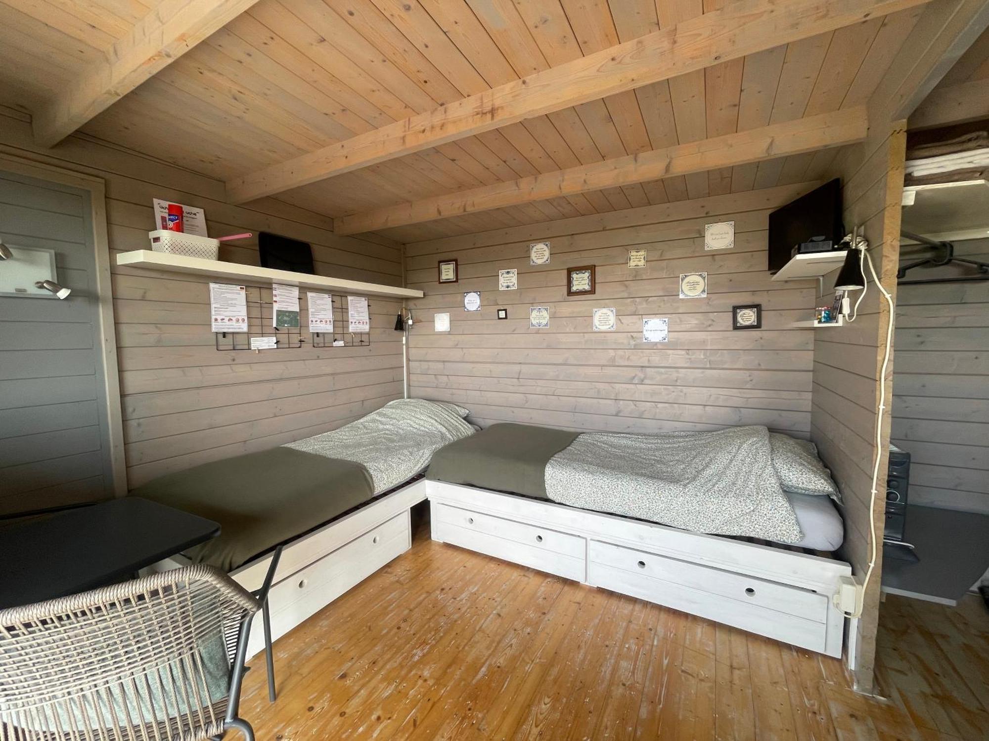 Logeerboerderij De Salix Villa Hitzum Bagian luar foto